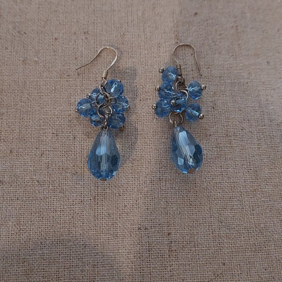 Sterling blue cut crystal drop earrings - Picture 3 of 5